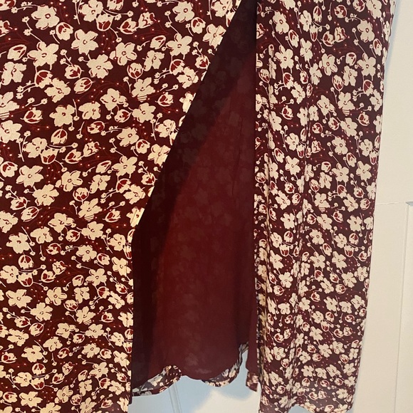 Reformation Dress - Picture 2 of 9